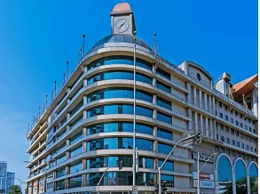 Shopping Estação onde está localizado a Aldeia Coworking em Curitiba