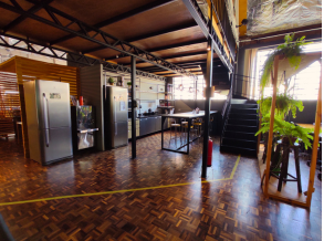 Espaços compartilhados na Aldeia Coworking Centro Cívico
